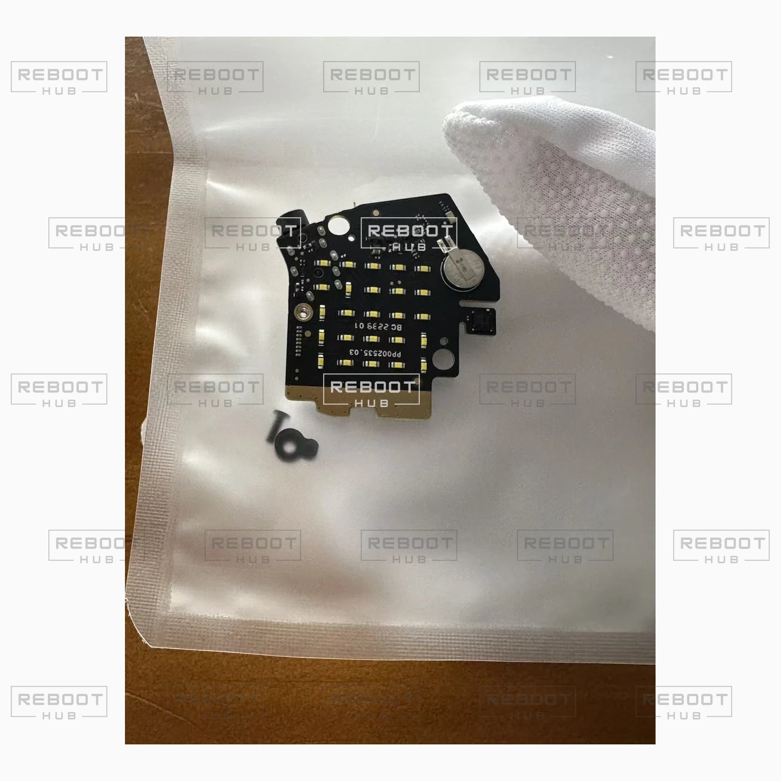 OEM-pulled DJI Goggles 2 LED dot matrix display board, LED side