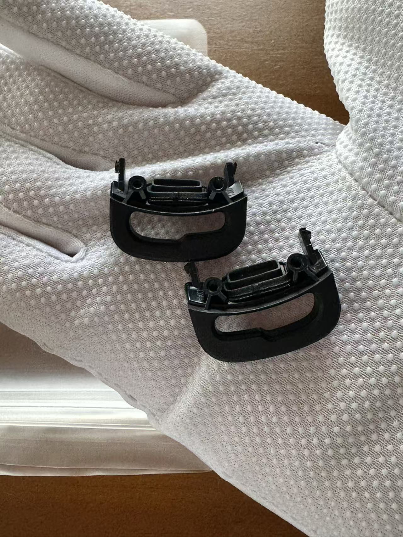 OEM-pulled DJI Goggles 2 Headband Fixing Bracket (Right), view 2