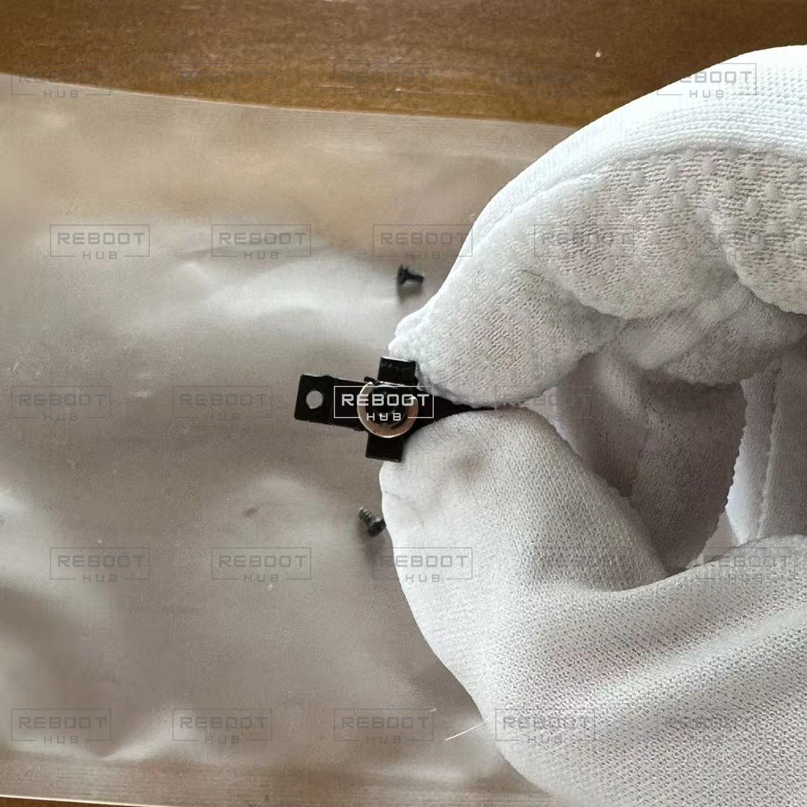 OEM-pulled DJI Goggles 2 Lens Adjustment Inner Support (Left), view 2