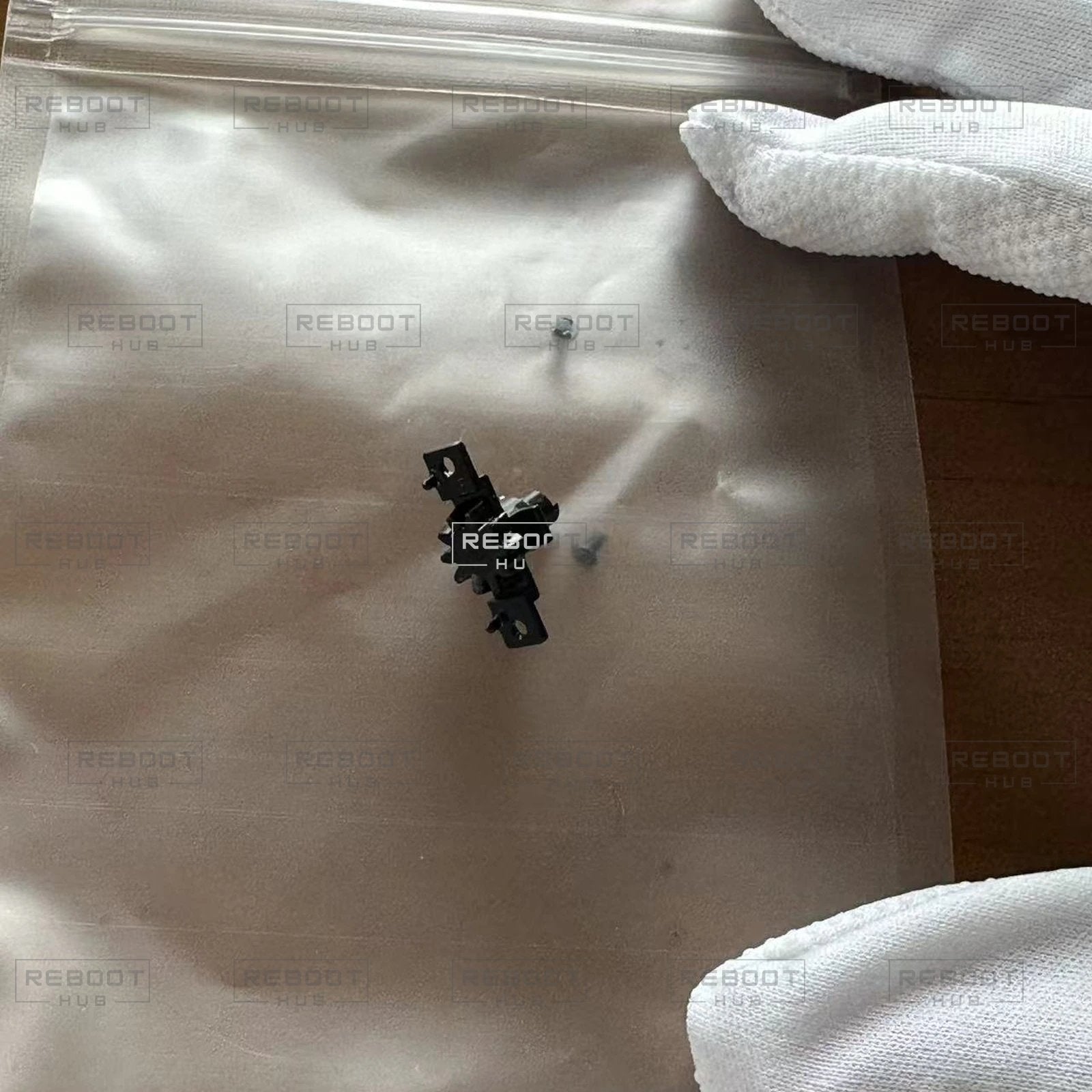 OEM-pulled DJI Goggles 2 Lens Adjustment Inner Support (Right), view 4