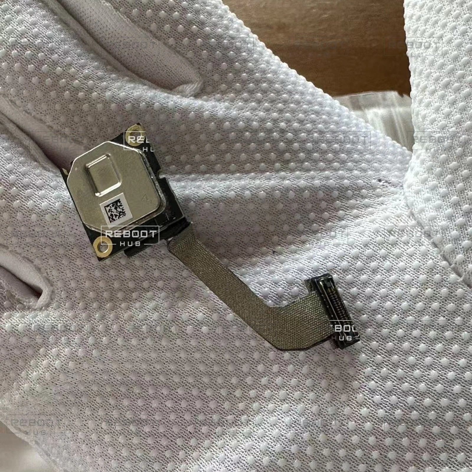 OEM-pulled DJI Goggles 2 Wi-Fi & Bluetooth PCB Module, view 1